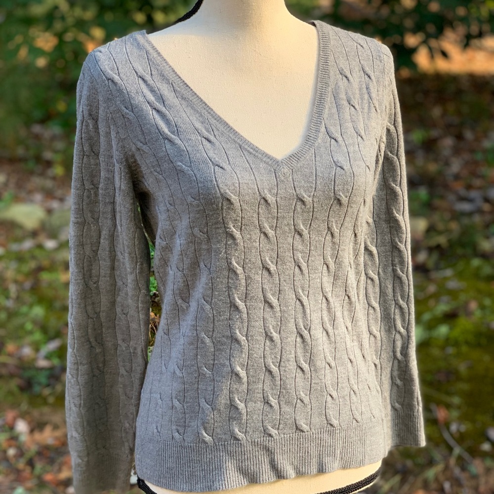 New York & Company Cable v-neck sweater